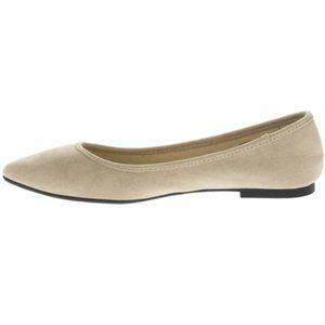 Time and Tru Almond Toe Flat in Taupe Color Size 6 NWT